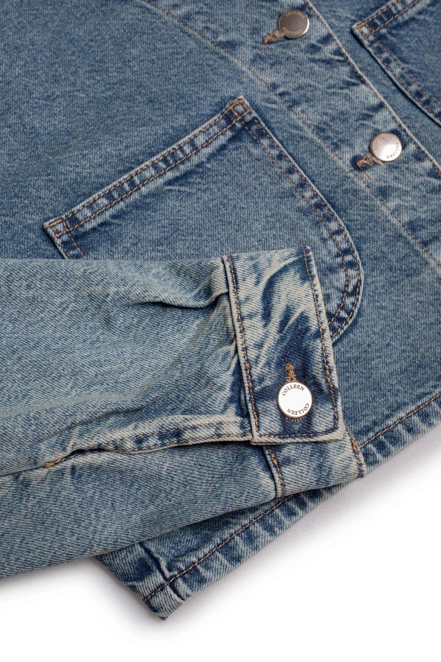 کت جین کراپ - 2123 | برند پوشاک زنانه کالین | فروشگاه آنلاین خرید لباس،کیف و کفش کت جین کراپ - 2123 - Image 3