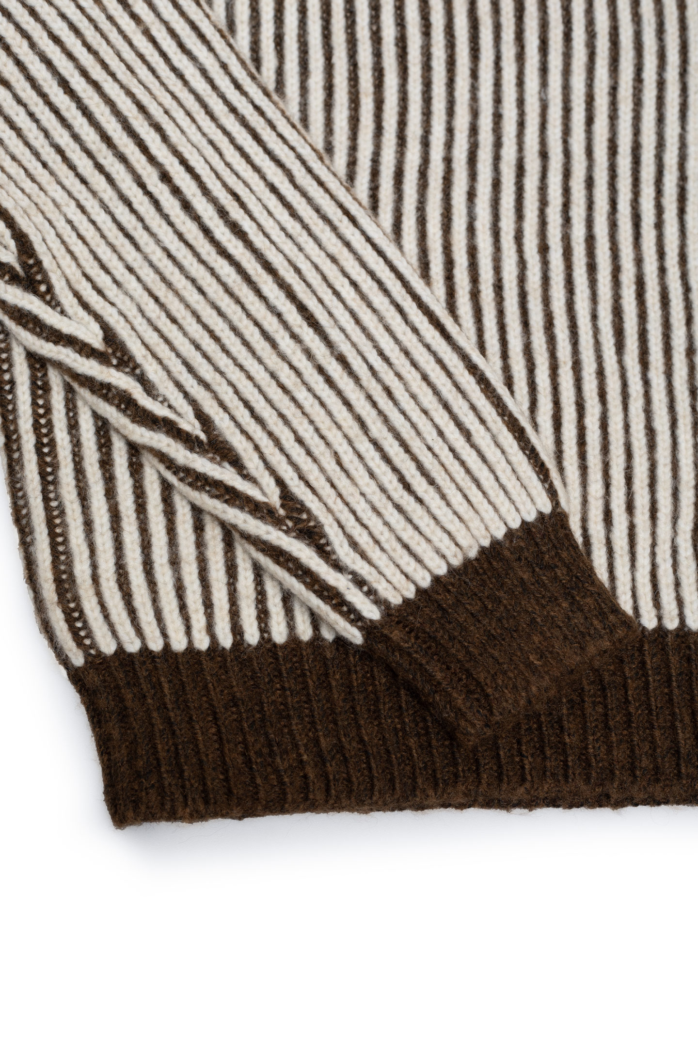 بلوز بافت - 3305 | برند پوشاک زنانه کالین | فروشگاه آنلاین خرید لباس،کیف و کفش بلوز بافت - 3305 - Image 3