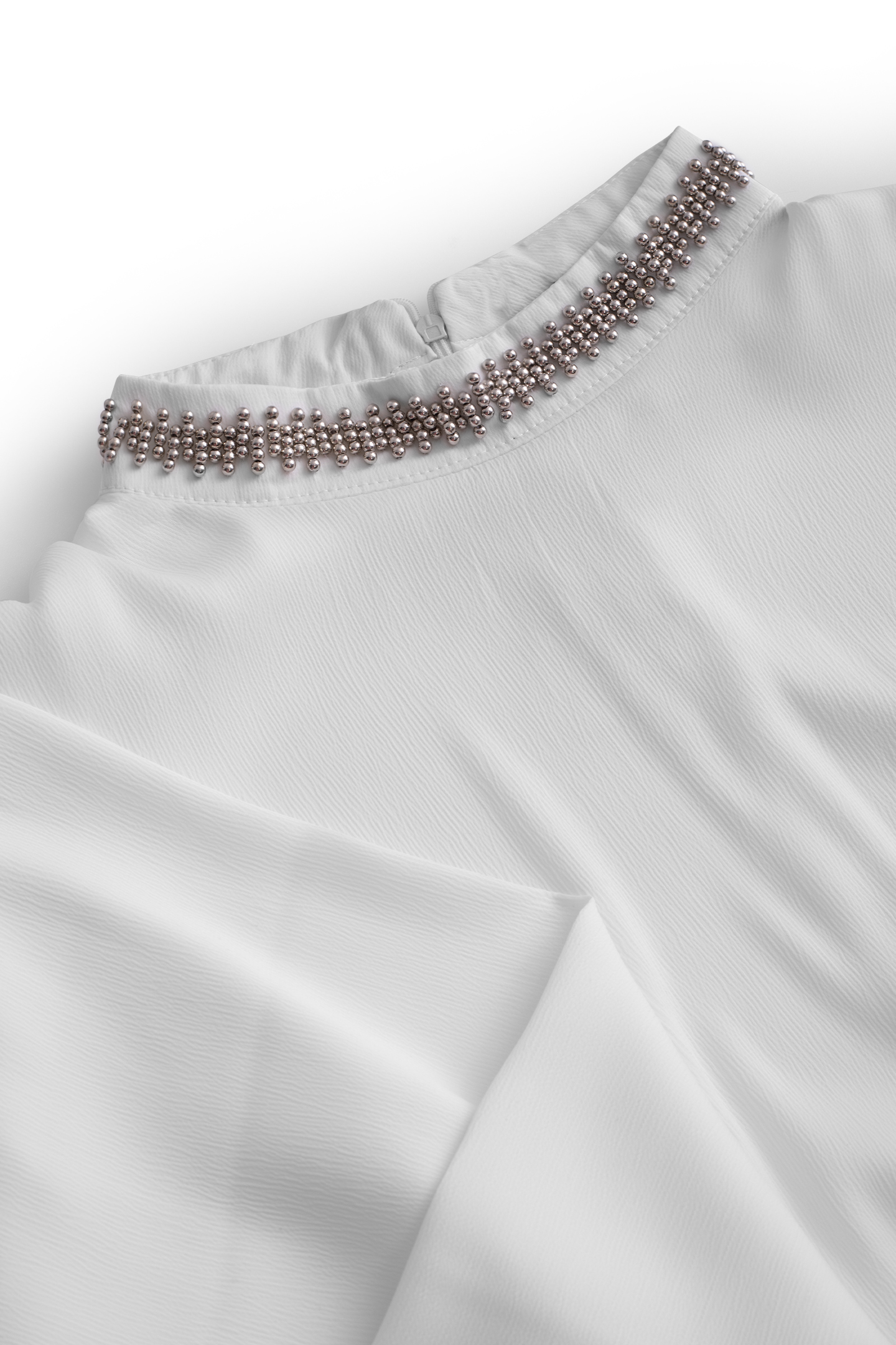 بلوز ساتن - 3137 | برند پوشاک زنانه کالین | فروشگاه آنلاین خرید لباس،کیف و کفش بلوز ساتن - 3137 - Image 4