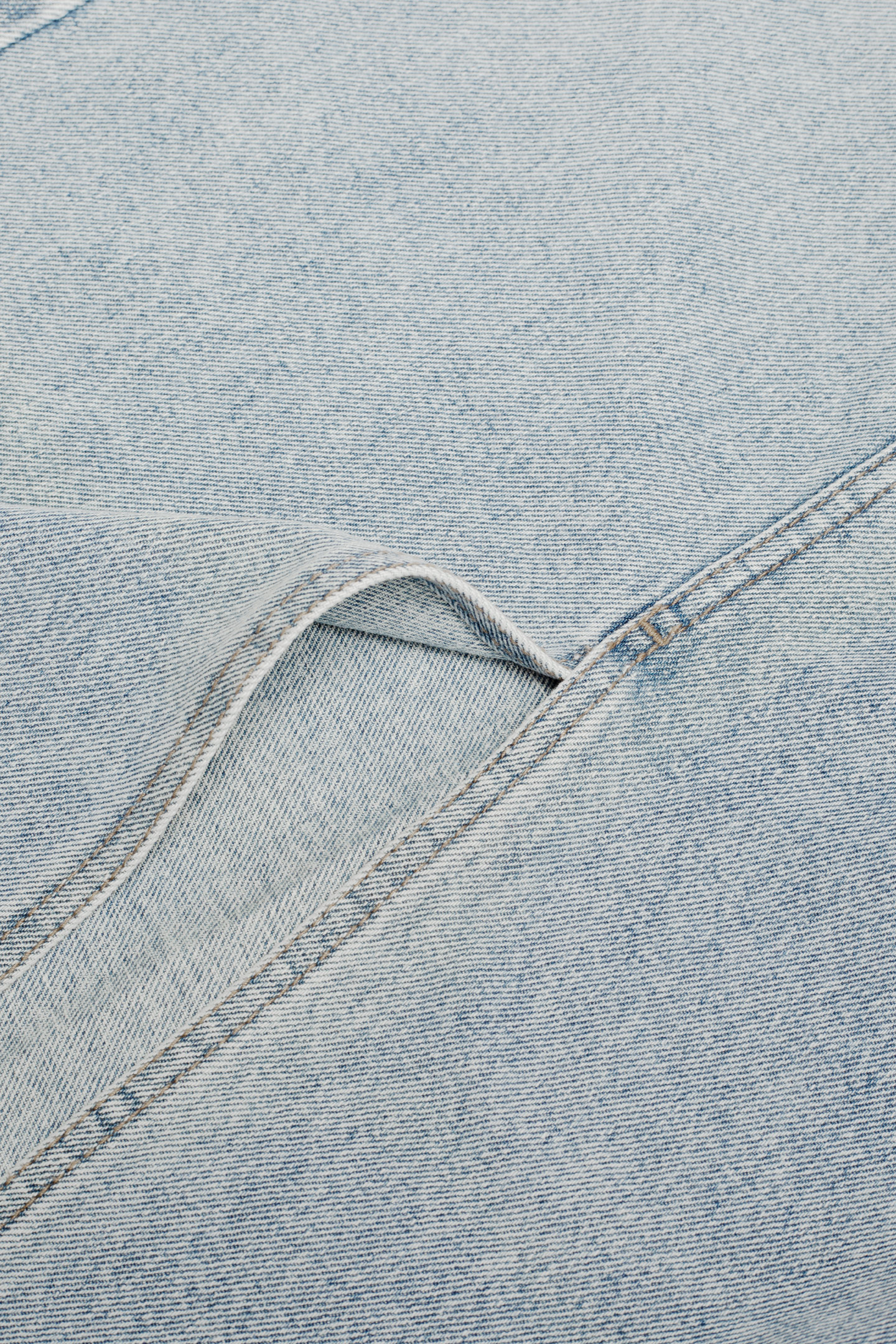 دامن جین - 8062 | برند پوشاک زنانه کالین | فروشگاه آنلاین خرید لباس،کیف و کفش دامن جین - 8062 - Image 3